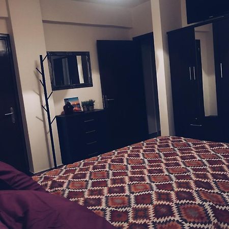 Studio In Heart Of 레메소스 외부 사진